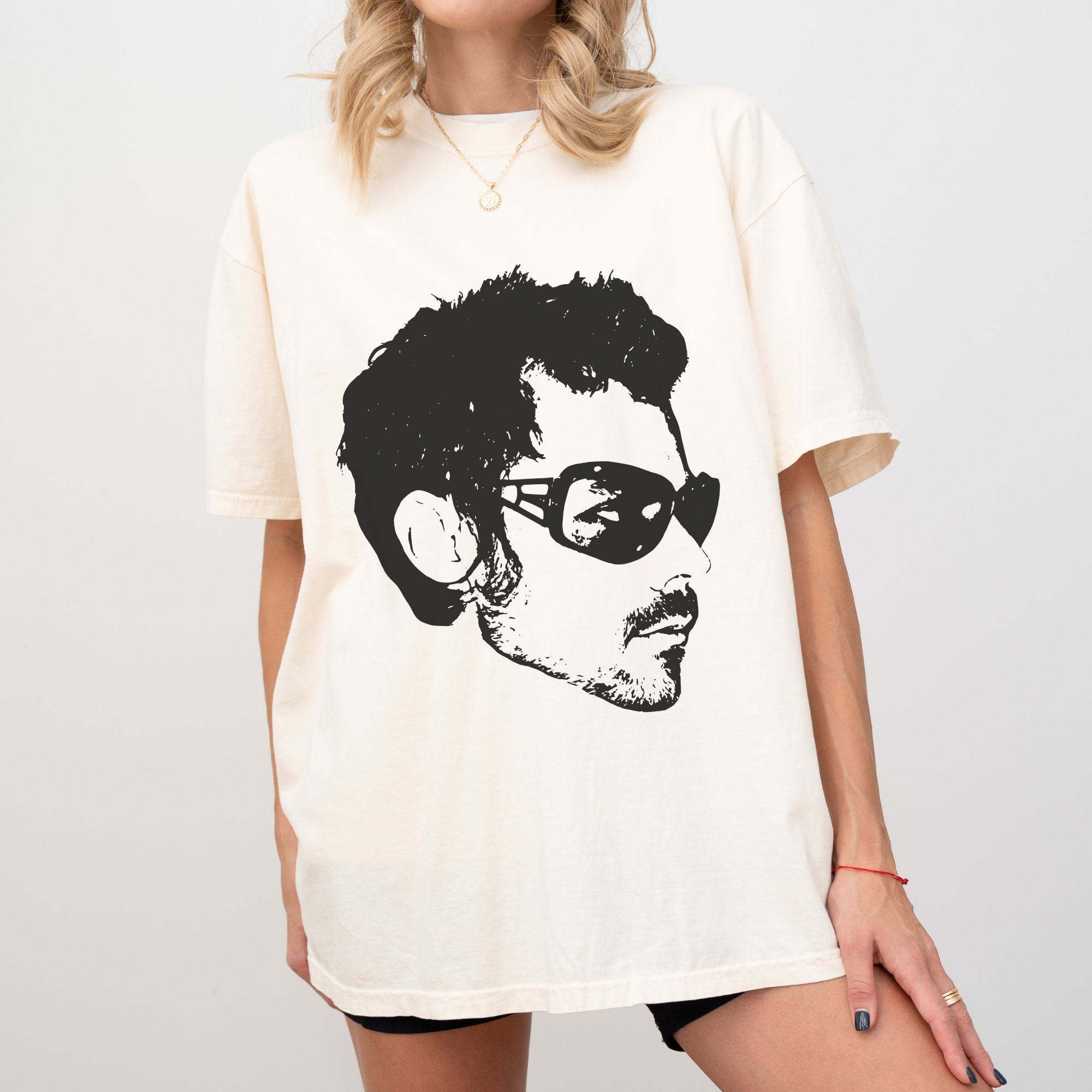 harry kissco portrait tee