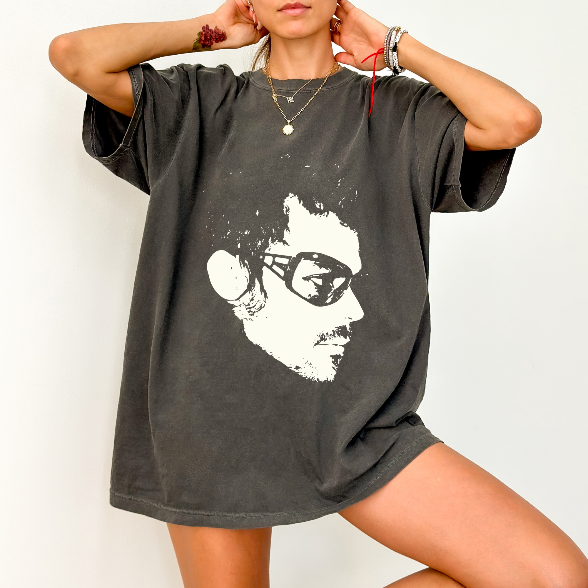 harry kissco portrait tee